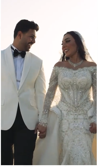 العروسين في الفيديو