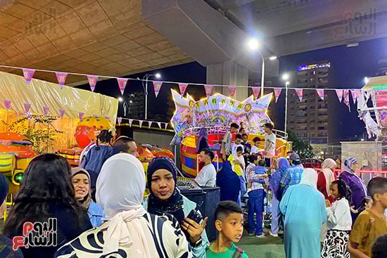 أقبال على الملاهى فى عيد الأضحى المبارك أقبال على الملاهى فى عيد الأضحى المبارك