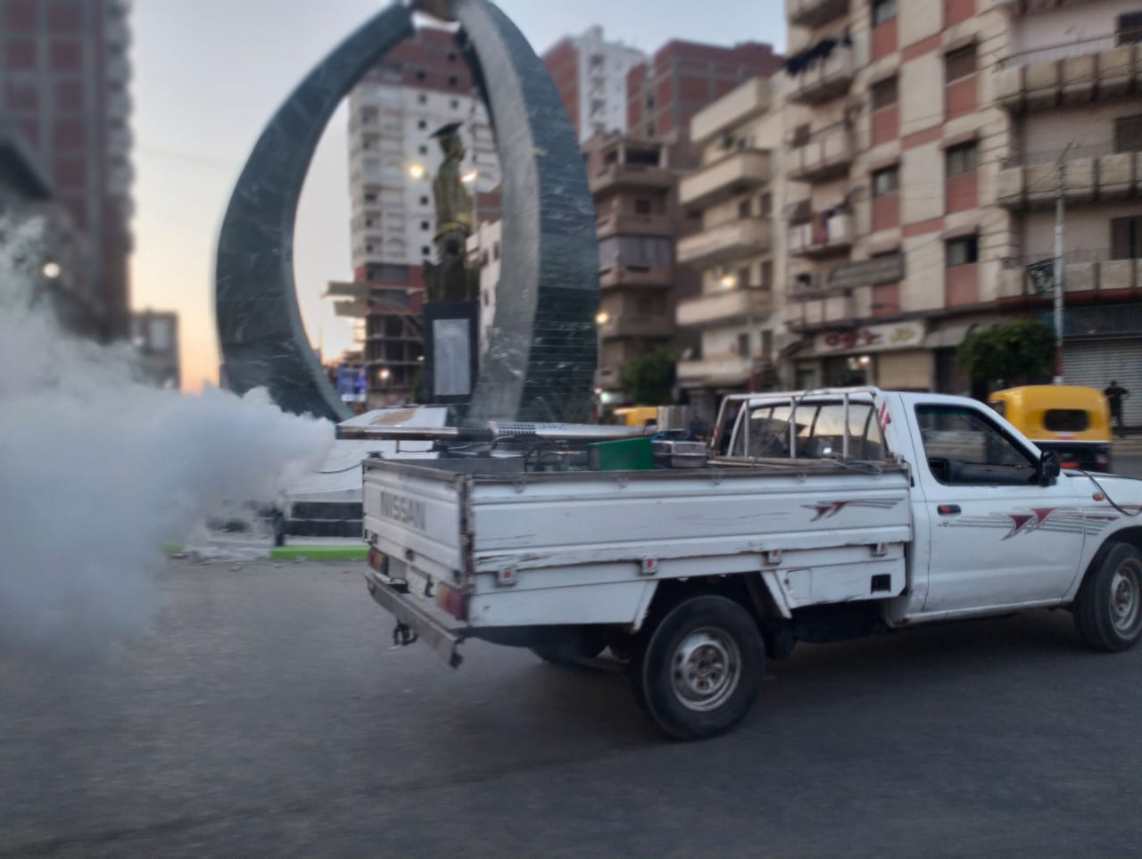 رش الشوارع ومكافحة الحشرات الطائرة رش الشوارع ومكافحة الحشرات الطائرة