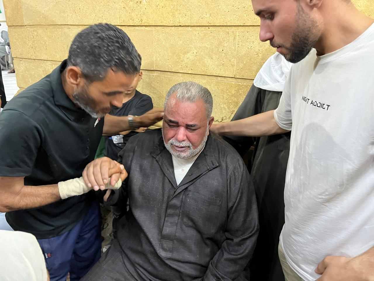 مساندة أهل القرية لشقيق شهيد الشهامة