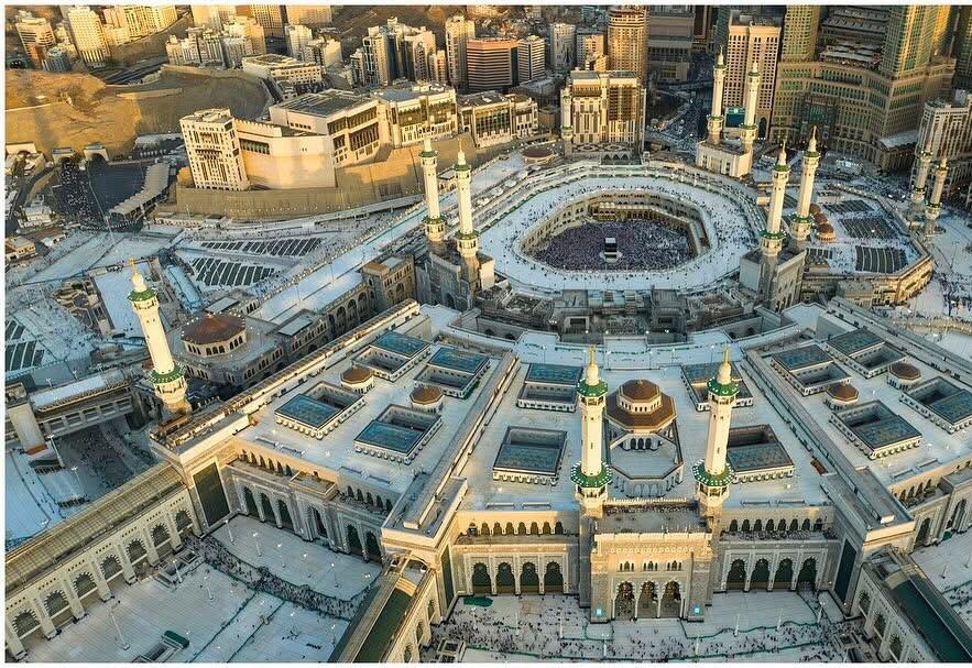 الطواف حول الكعبة  (3)