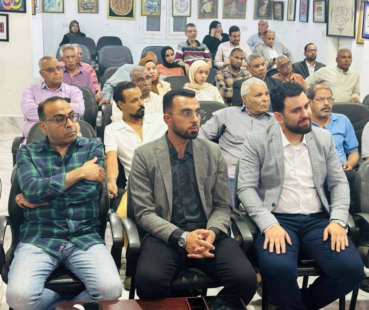 ثلاثة من شباب شعراء مصر تبدأ مسيرتهم الإبداعية برعاية بيت الشعر