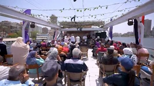 الاحتفال مع كبار السن (10)