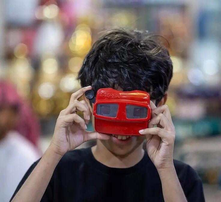 الحجاج يشترون الهدايا لذويهم (3)