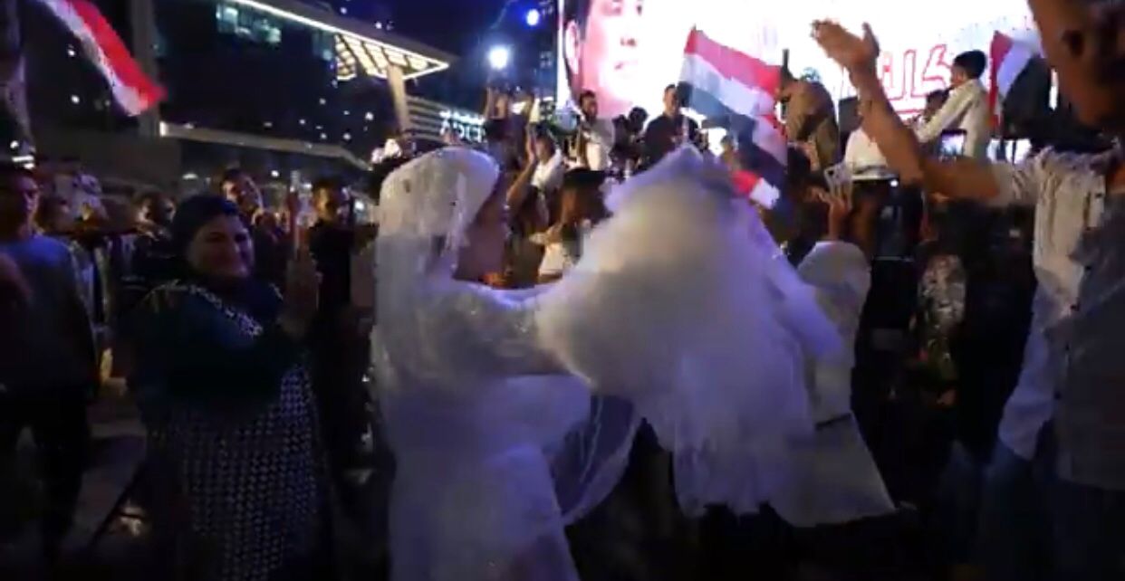 الداخلية تحتفل مع المواطنين (1)