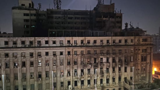 إخماد حريق محدود تجدد بسنترال رمسيس