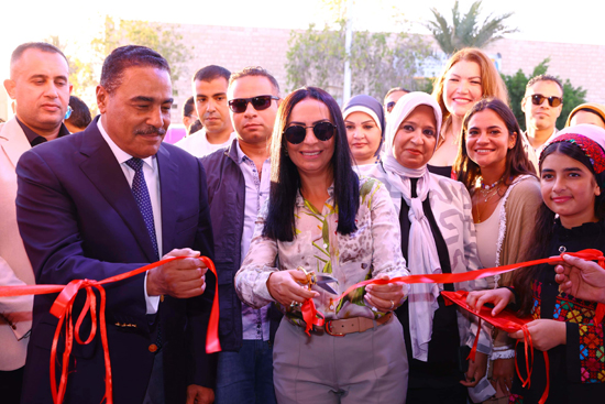 الوزيرة-تفتتح-معرض-ديارنا
