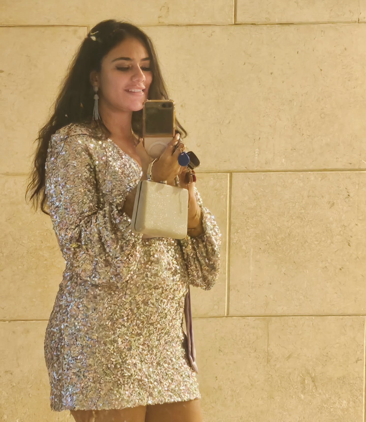 حمل ثراء جبيل