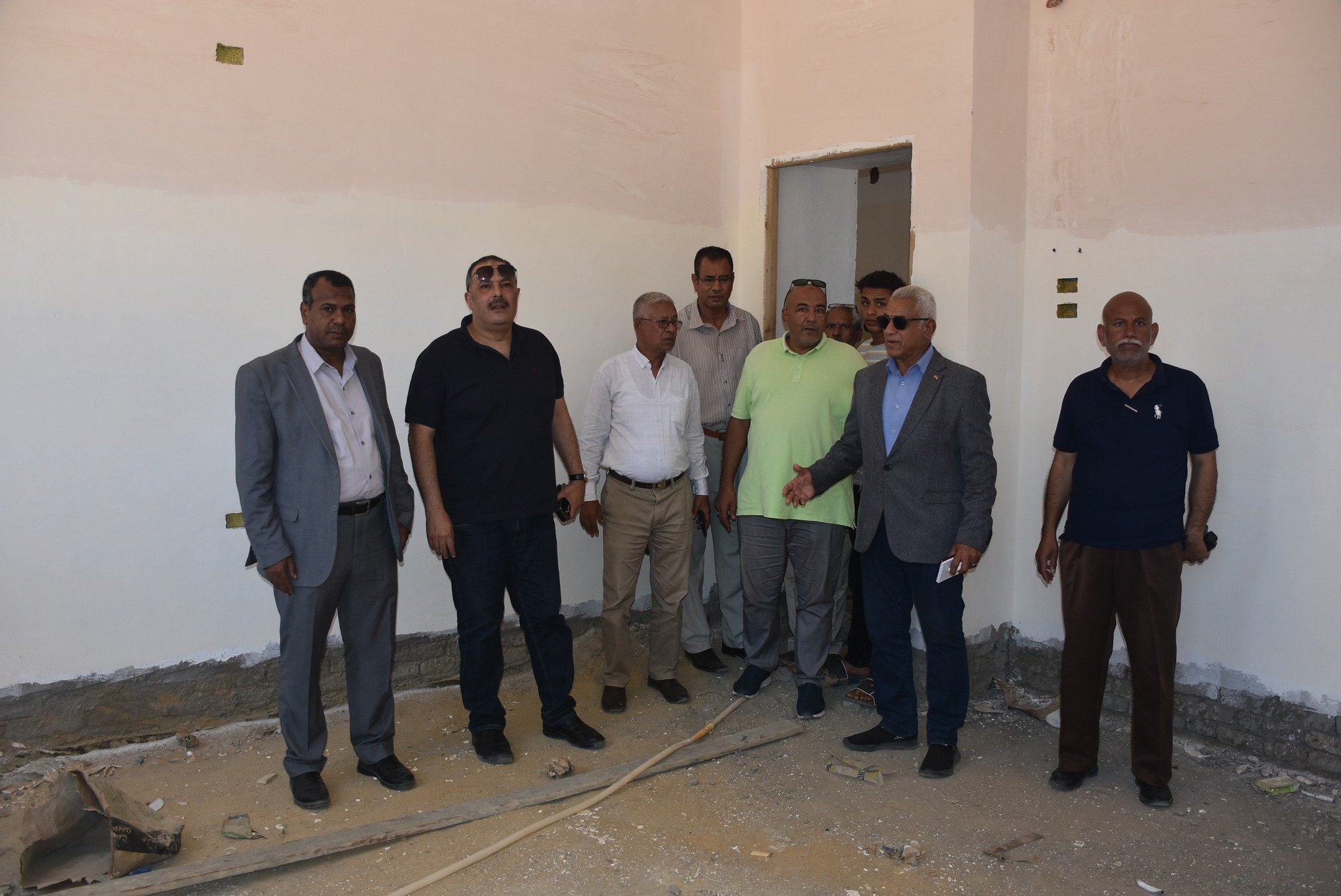 جولات على العمل فى مبنى المدرسة الفنية للمياه