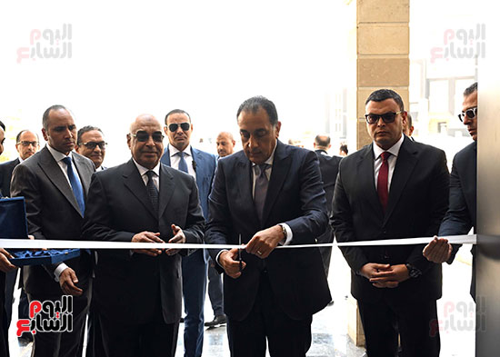 افتتاح مقر خدمة المواطنين الأجانب (6)