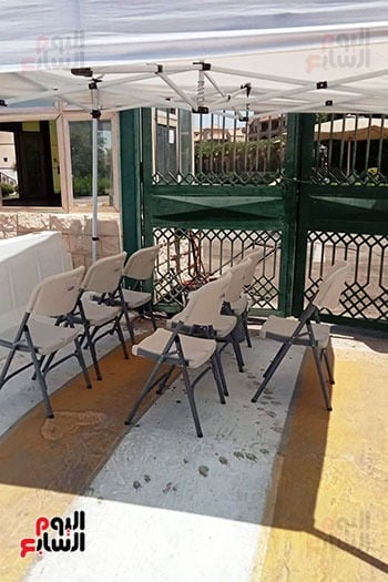 تخصيص خيمة وكراسي لتسهيل عملية تغطية الصحفيين لعزاء سامح عبد العزيز