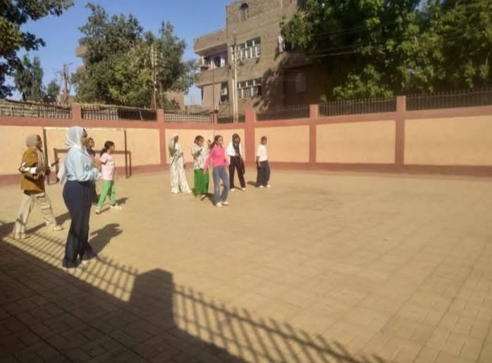 العناية بالنشئ