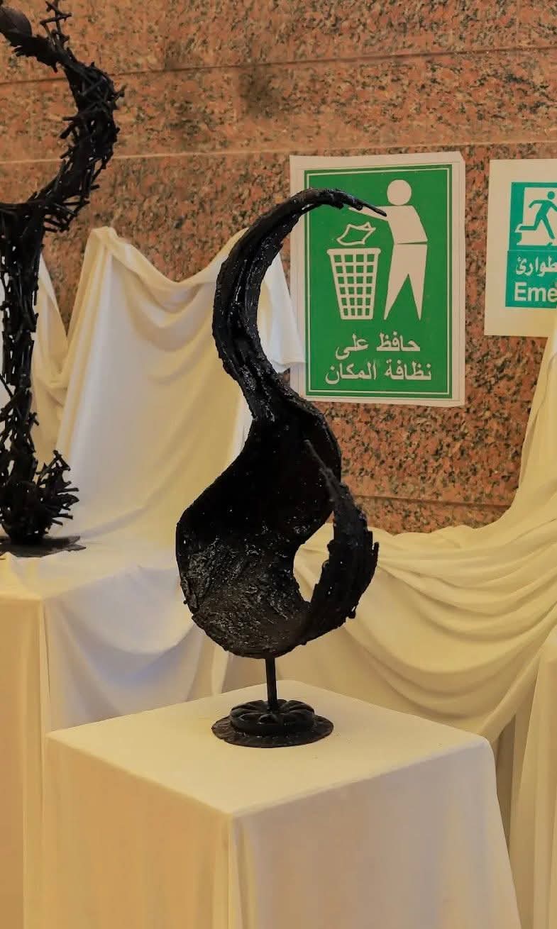مشروع تخرج يجسد رحلة الإنسان في البحث عن الأمان