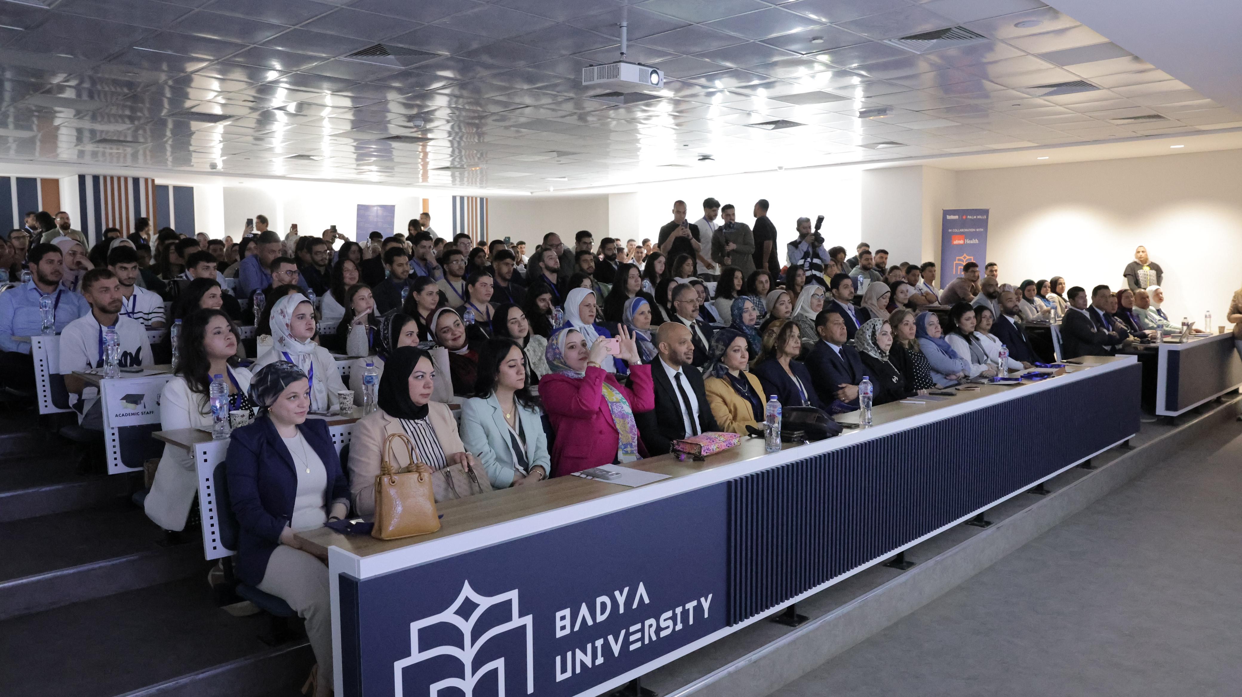 طلاب جامعة باديا (2)