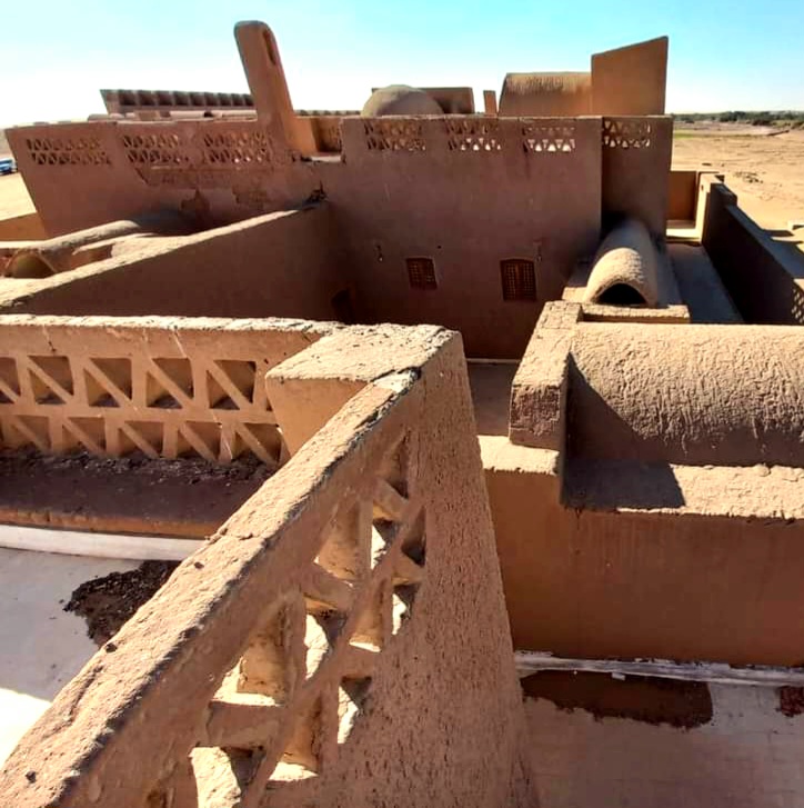 القرية تتسع ل250 أسرة القرية تتسع ل250 أسرة