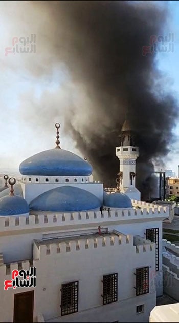 حريق فى دبى مول في الشيخ زايد (8)