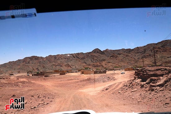بيوت-الاهالي-بين-الجبال بيوت-الاهالي-بين-الجبال