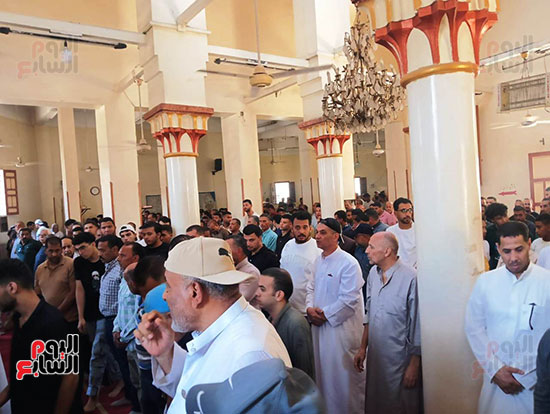 جانب-من-صلاة-الجنازة