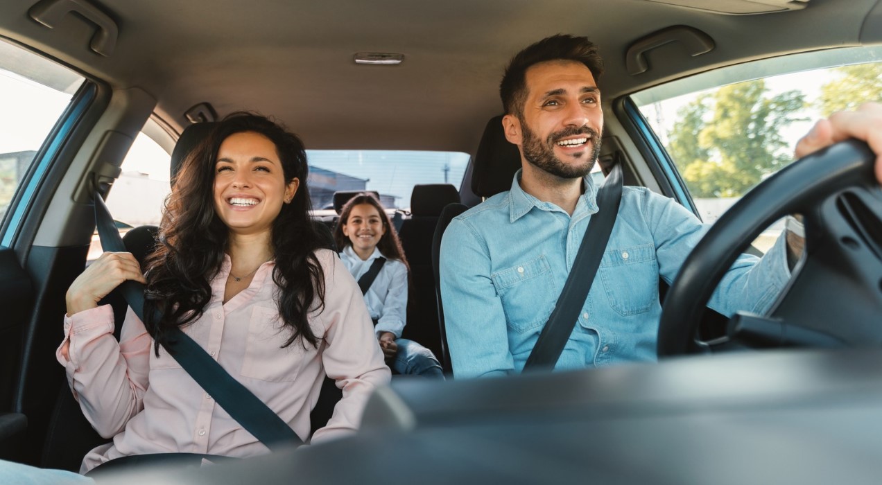 السفر مع أفراد العائلة السفر مع أفراد العائلة