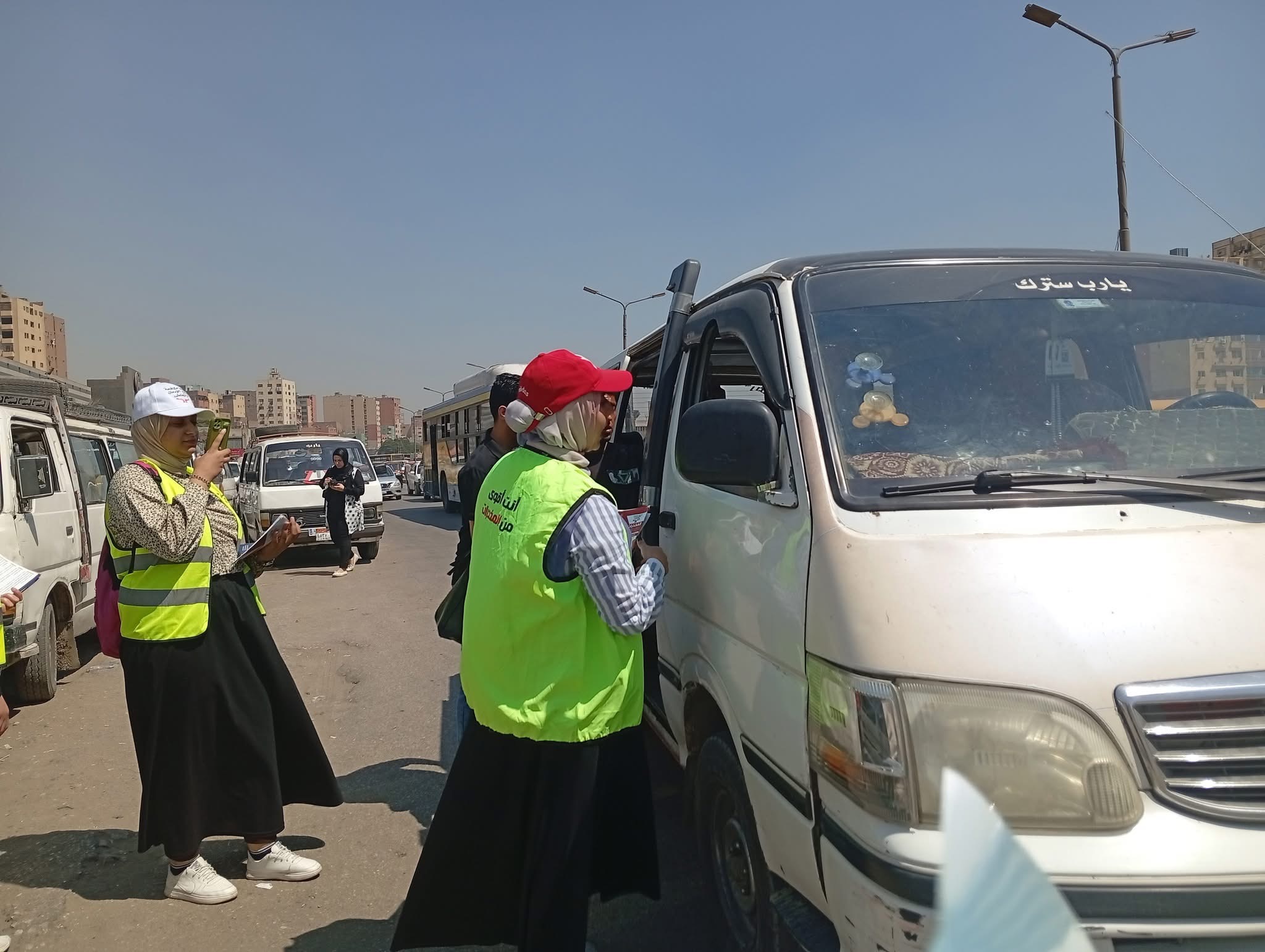 حملة صندوق مكافحة الإدمان في المواقف العمومية  لرفع وعي السائقين بخطورة المخدرات المخدرة