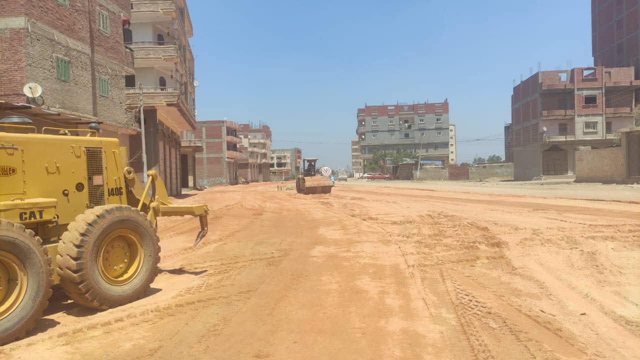 تغطية ورصف مصرف الزهار