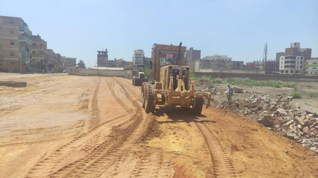 أعمال التغطية والرصف