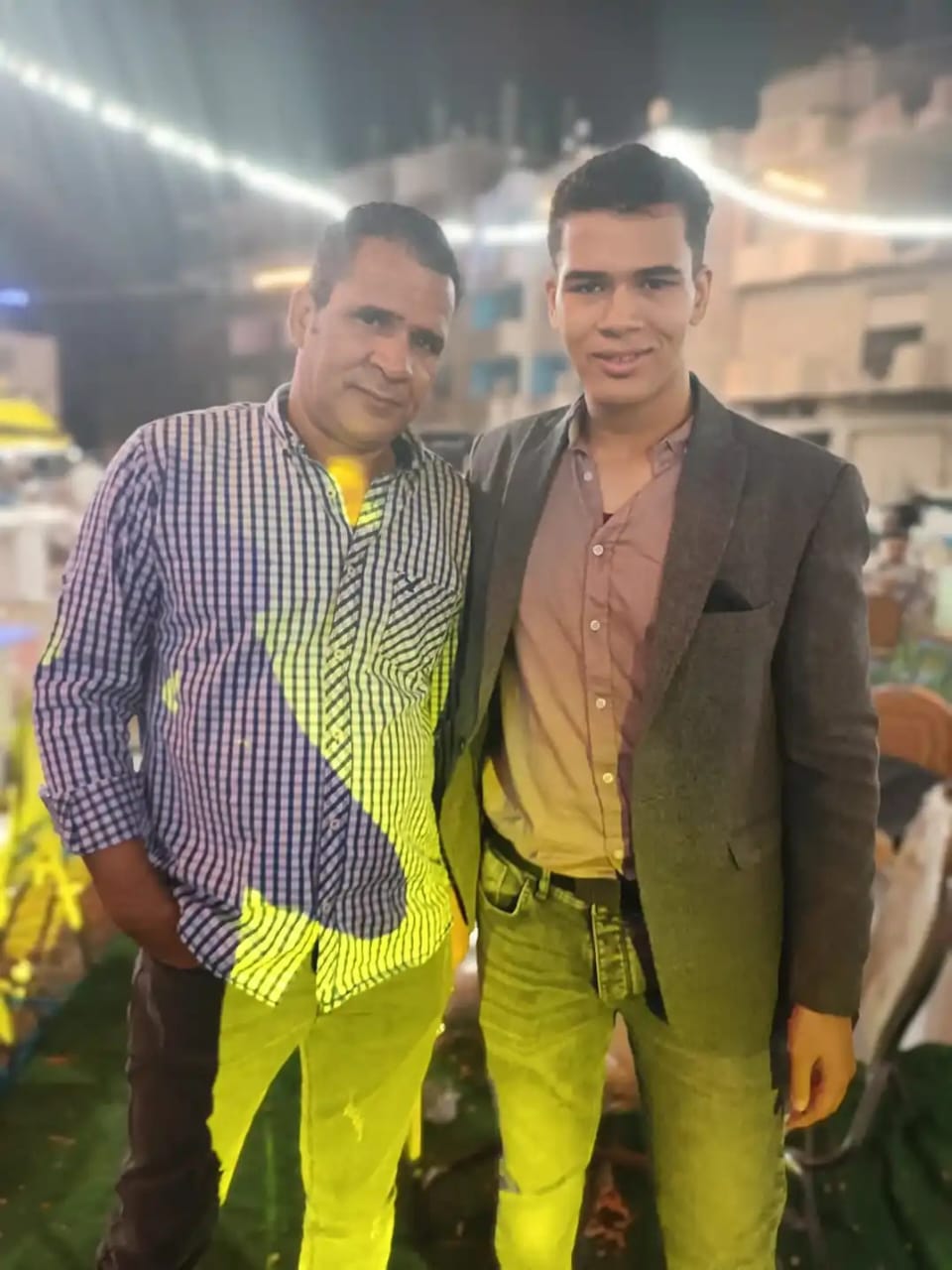 الطالب حمدي ووالده الطالب حمدي ووالده