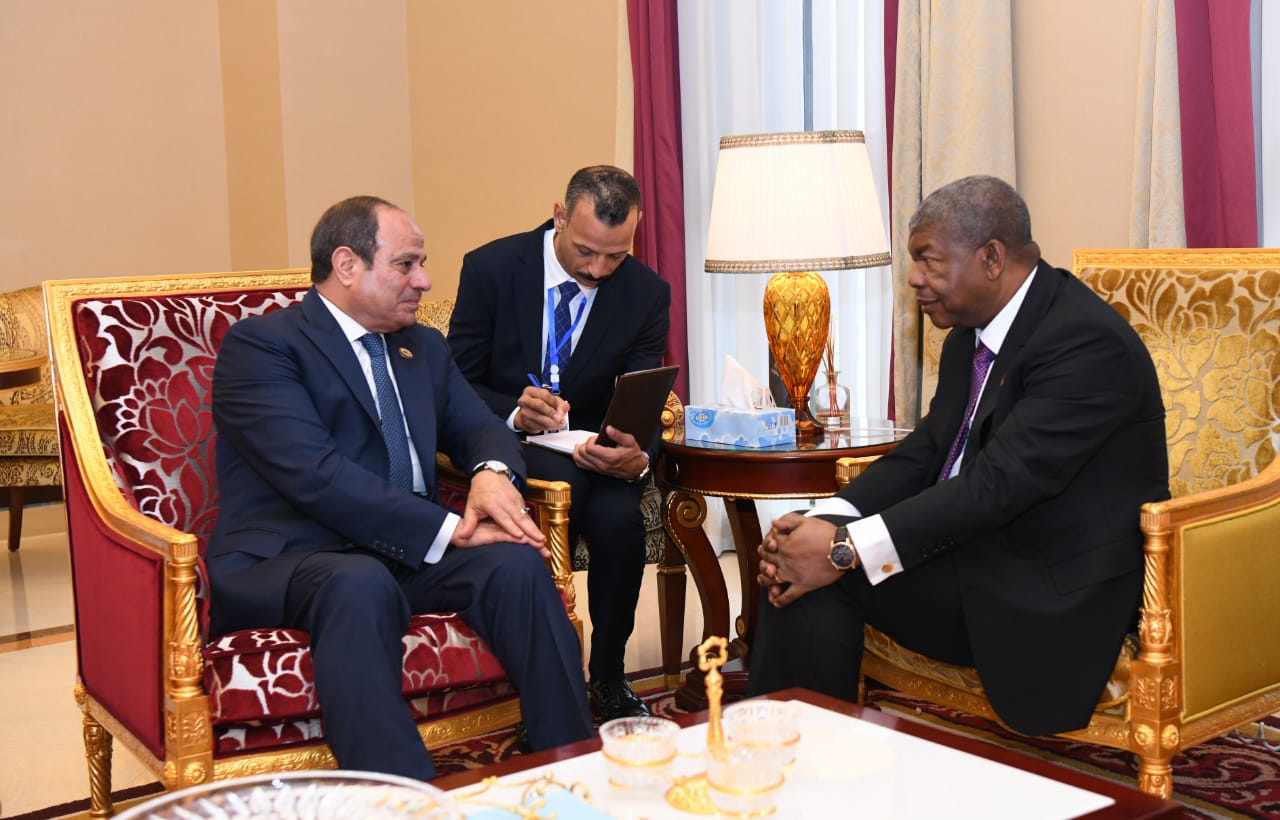 لقاء الرئيس السيسي بنظيره الأنجولى (3)