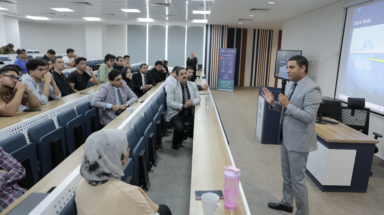 ندوة بعنوان استكشف أسرار الدارك ويب” (5)