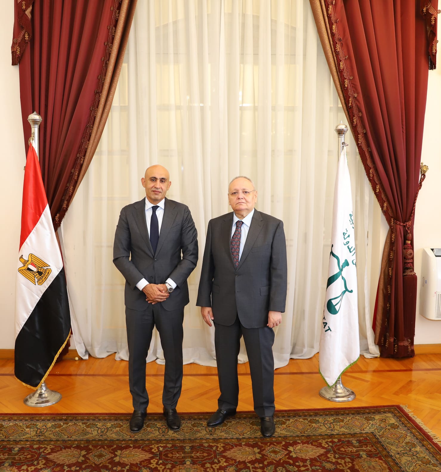 رئيس مجلس الدولة يستقبل وزير التربية والتعليم لتهنئته (1)