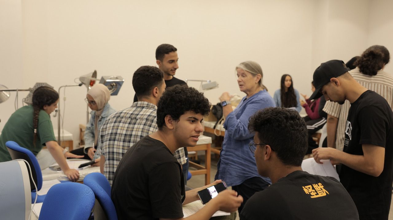 جامعة باديا تستقبل خبراء من جامعة تكساس لتدريب طلابها  (5)