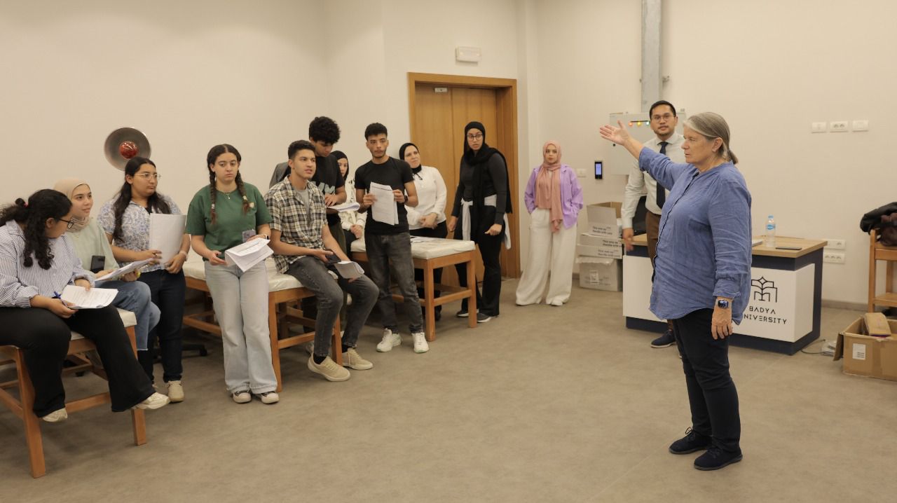 جامعة باديا تستقبل خبراء من جامعة تكساس لتدريب طلابها  (1)