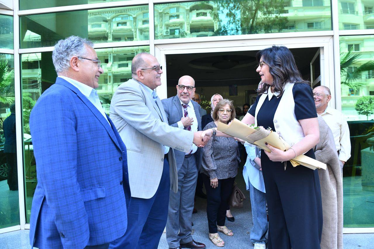 مبادرة إحنا السند (6)