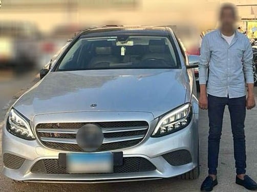 متهم بالسير عكس الاتجاه (2)
