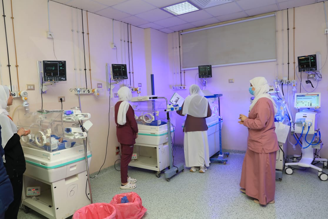 المعامل والحضّانات بمستشفى الصف المركزي