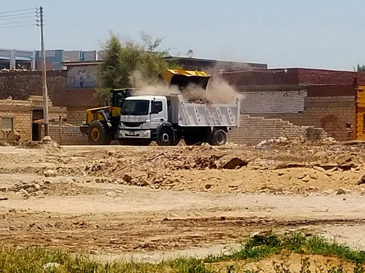 رفع المخلفات رفع المخلفات