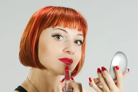 أحمر الشفاة