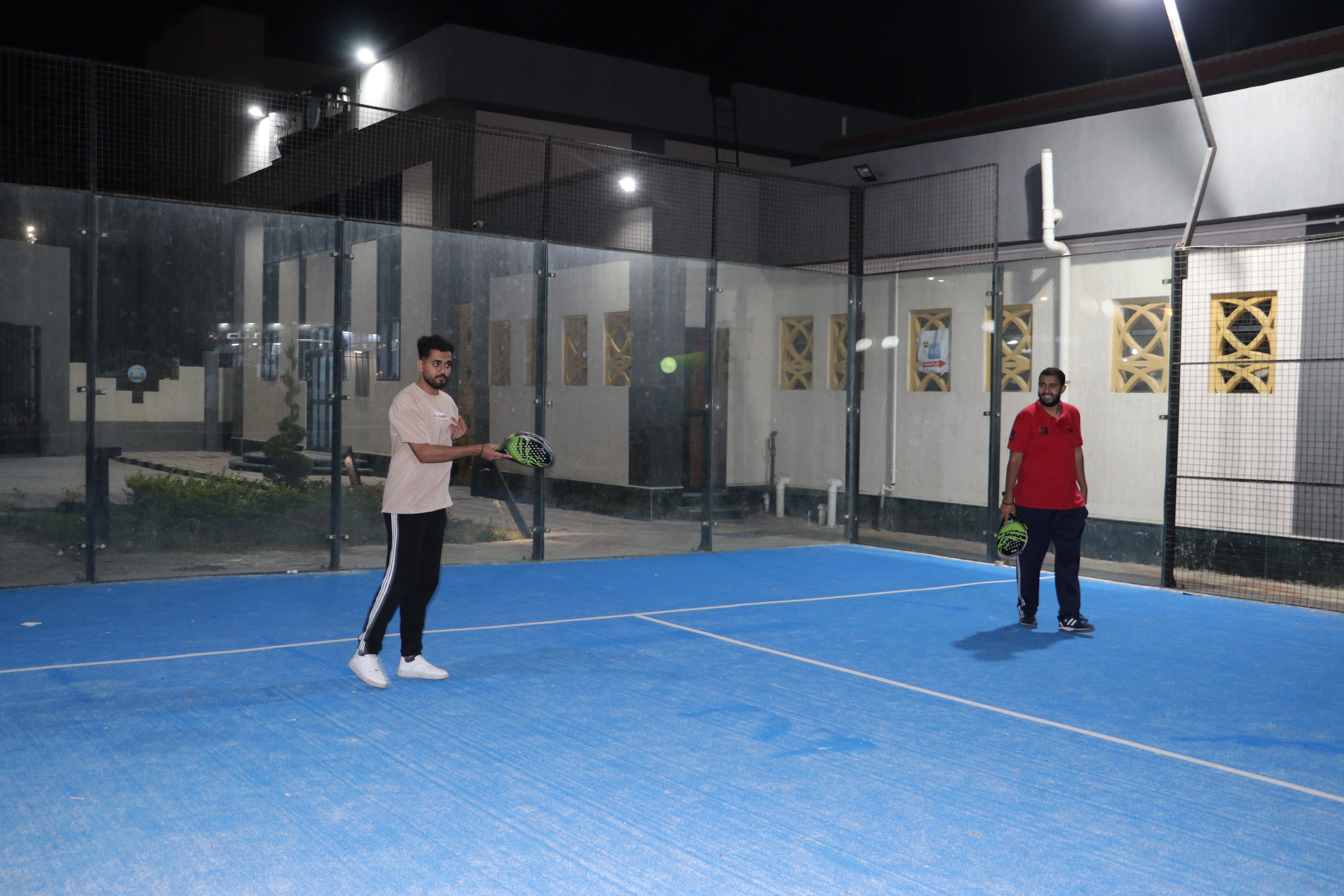 ممارسة لعبة البدل