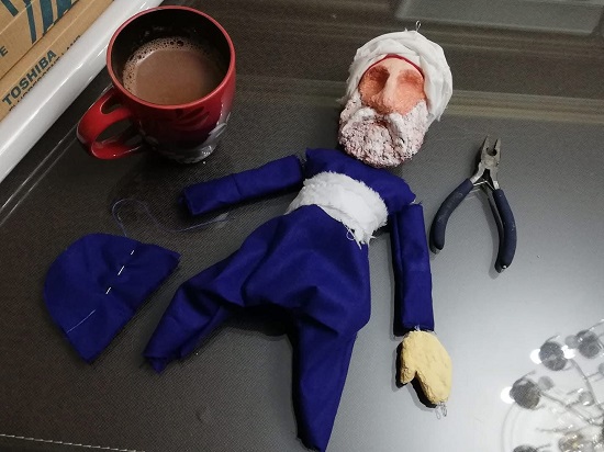 تصميم العرائس