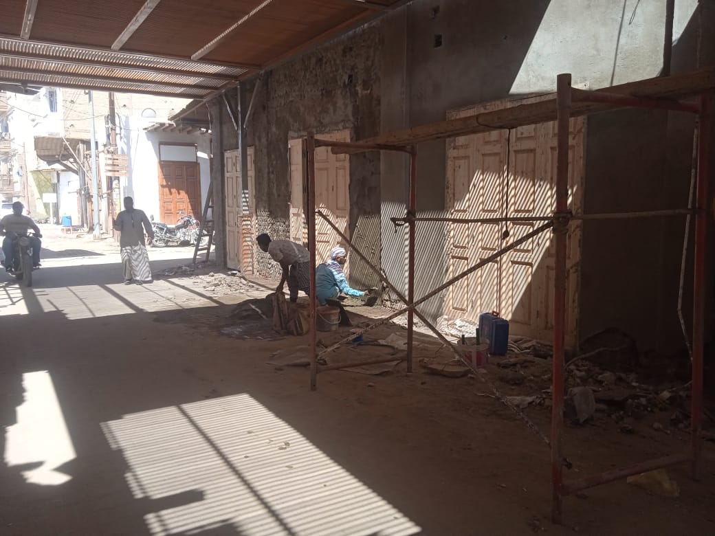 جانب من تطوير منطقة محيط معبد إسنا جانب من تطوير منطقة محيط معبد إسنا