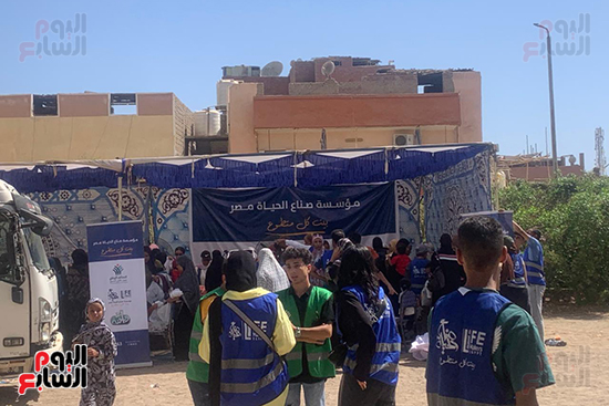 معرض-الملابس- معرض-الملابس-