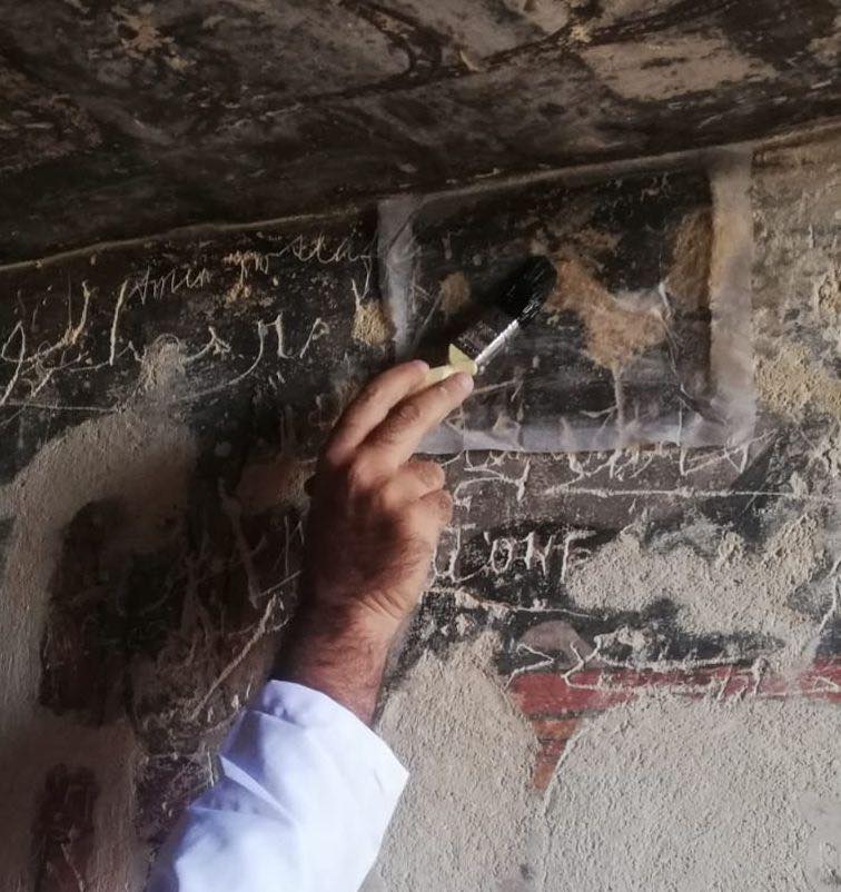 أثناء عملية الترميم