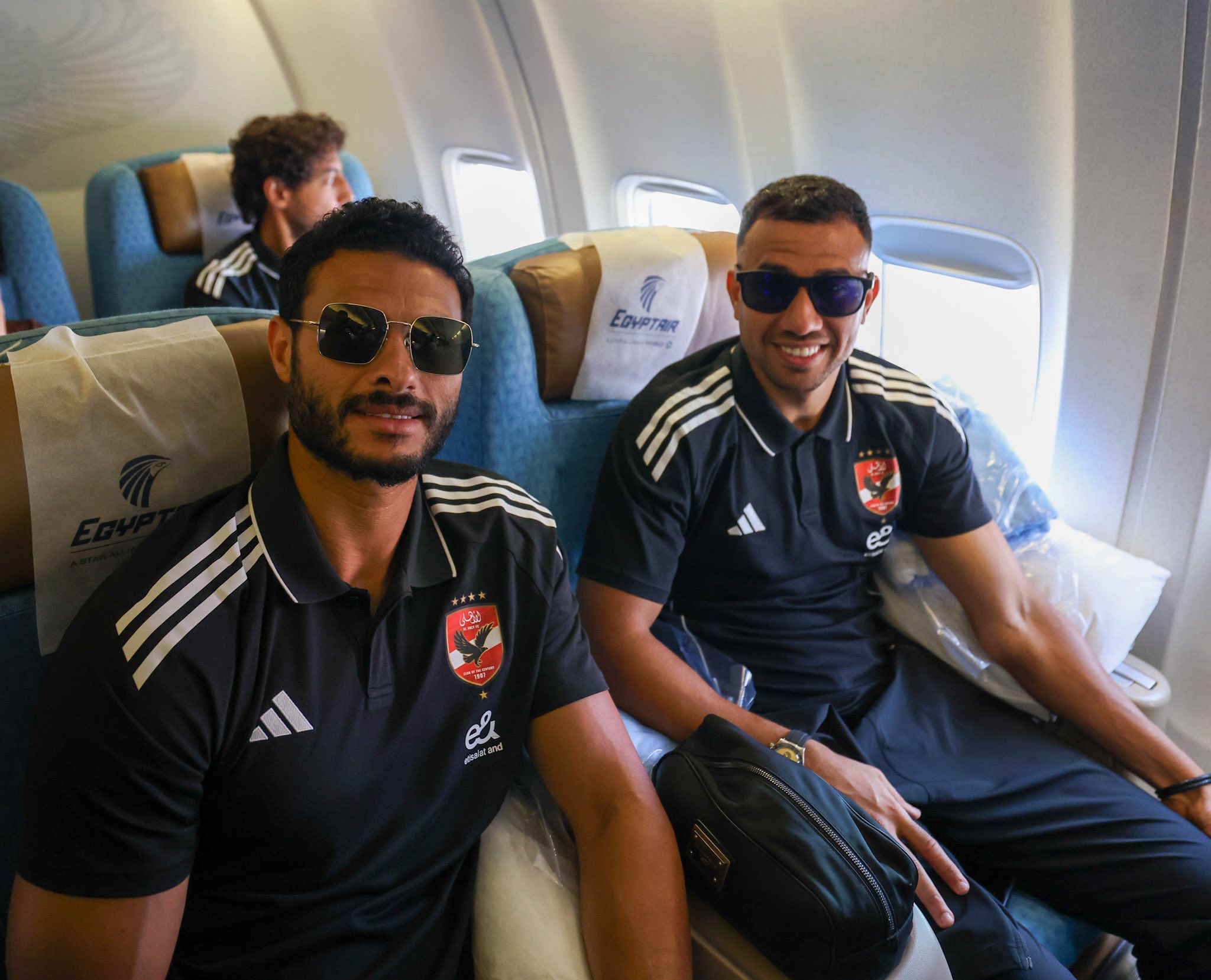 الشناوي وتريزيجيه في الطريق إلى تونس