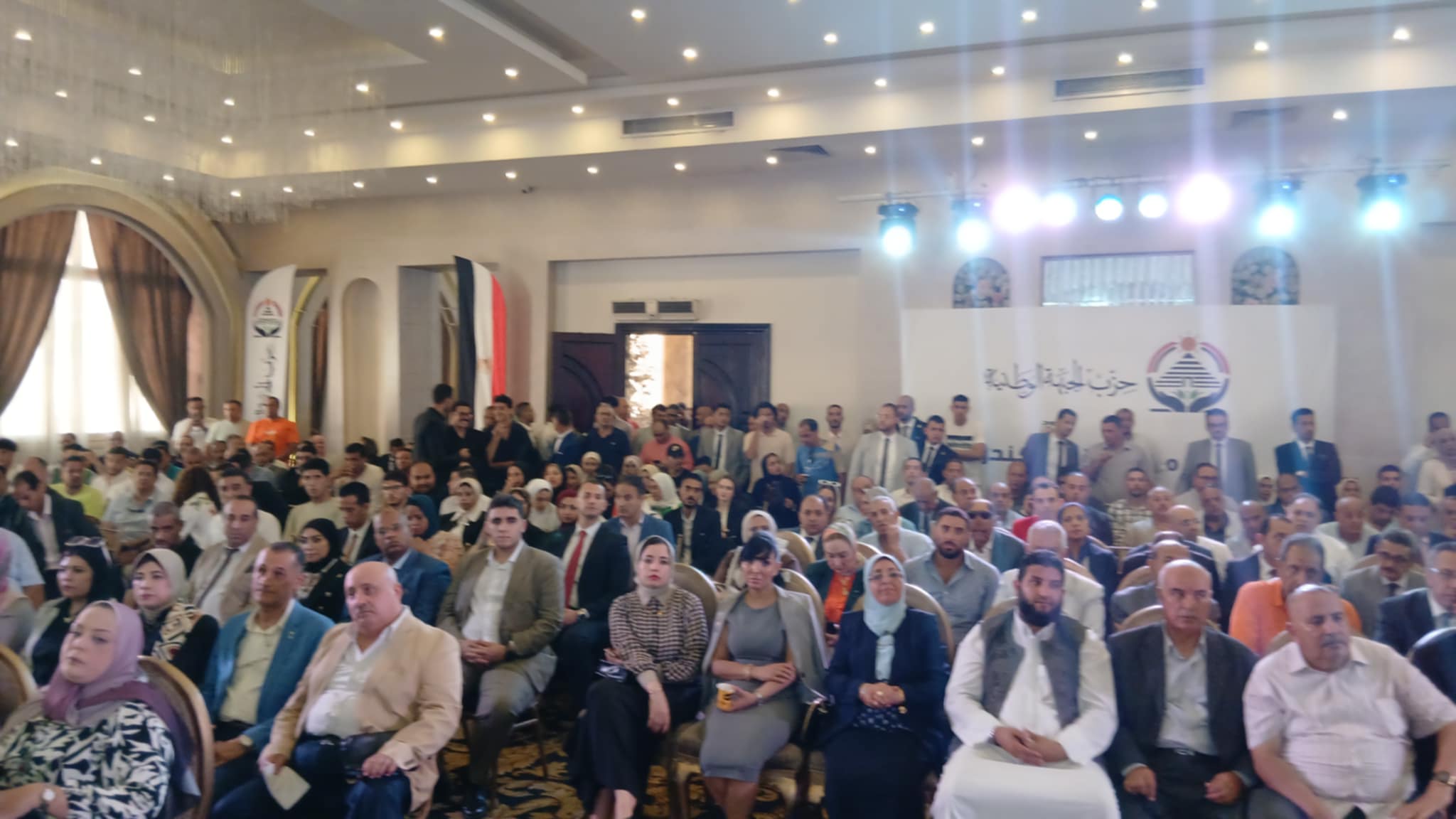 الحضور الجماهيري بمرتمر حزب الجبهة الوطنية بمحافظة الاسكندرية