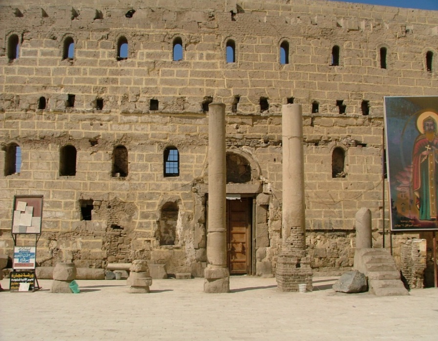 الدير الأبيض (1)