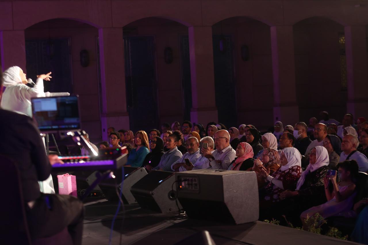 جمهور مهرجان الاوبرا الصيفى