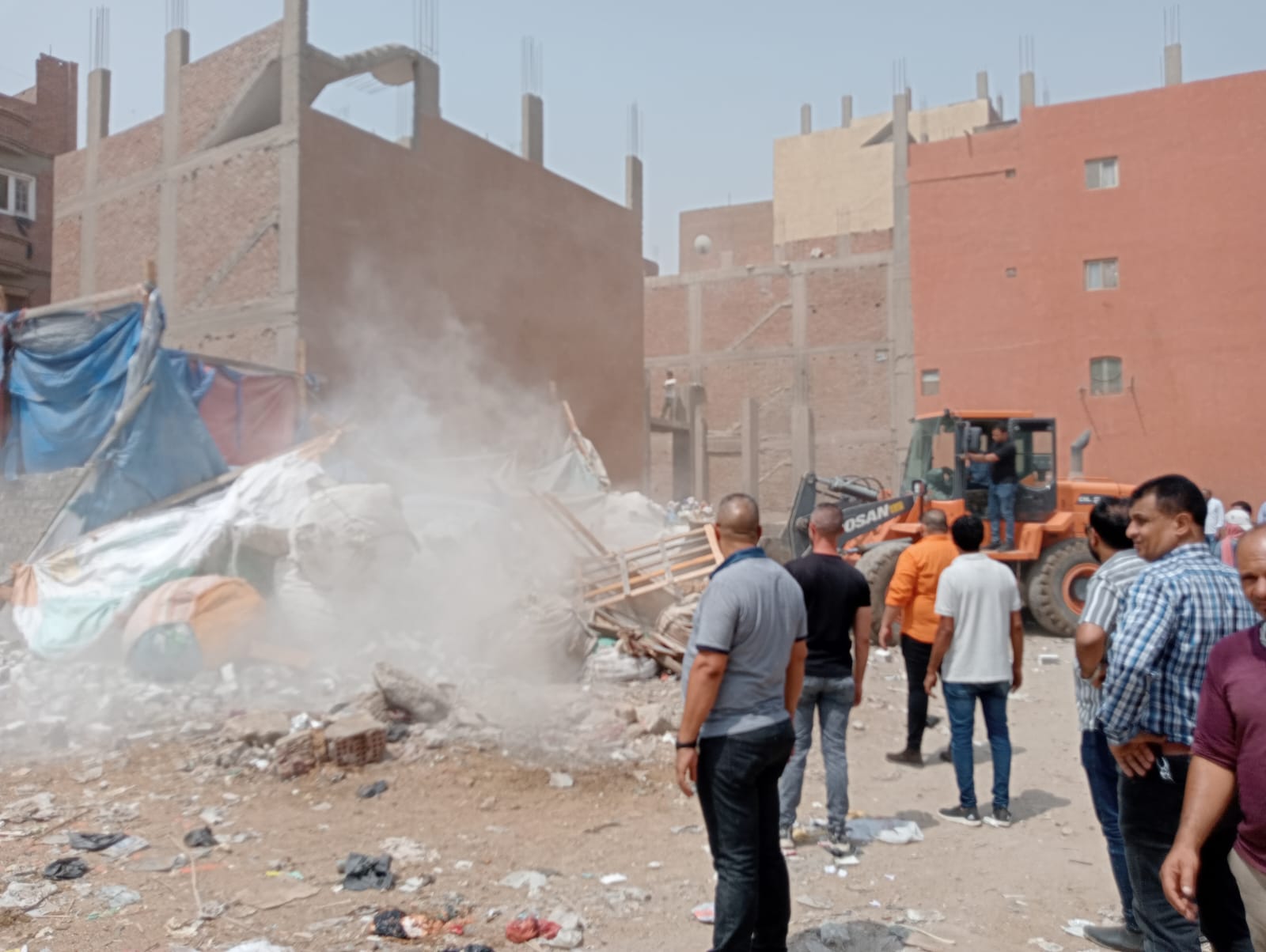 1f4ce566-06d6-46f4-abea-81d813cd779e