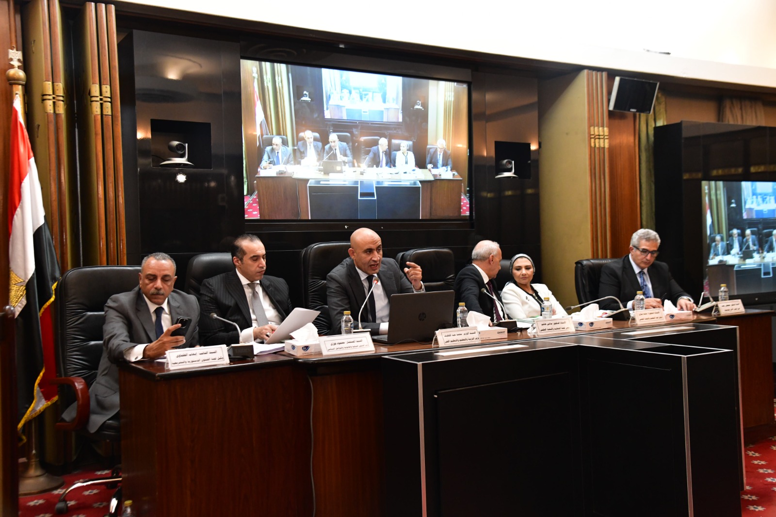 وزير التعليم  (1)