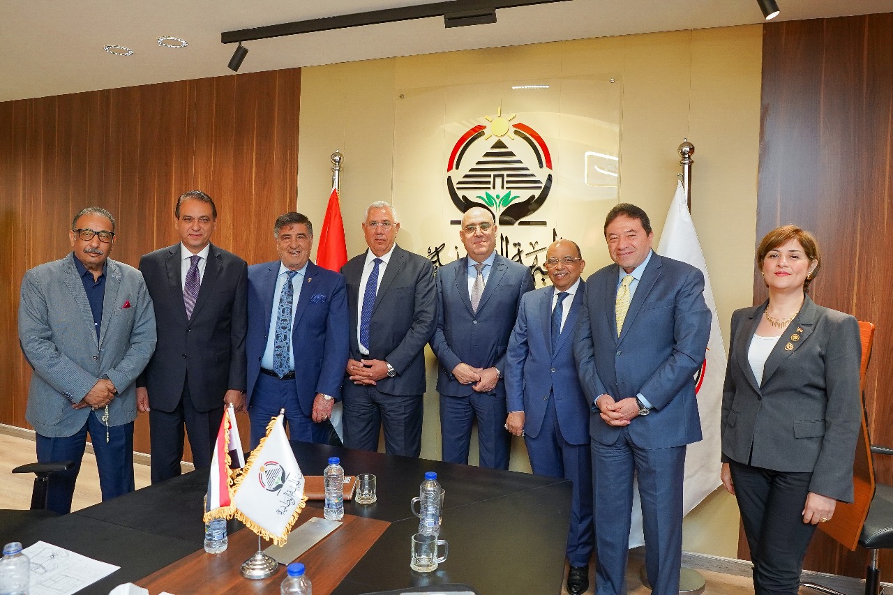 67e56fd5-9428-40fa-a6f0-4451c55c6227