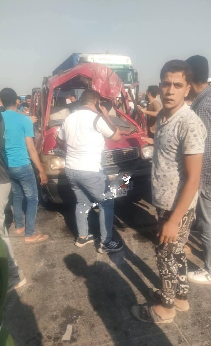 اصابة 9 اشخاص فى الحادث